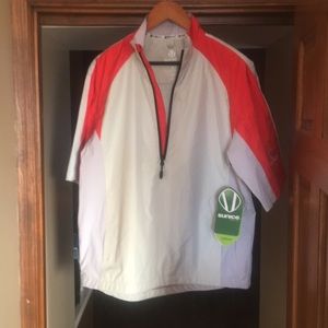 Sunice typhoon nwt short sleeved pullover